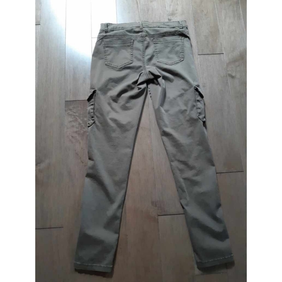 Nevada khaki utility style cargo pants - Picture 2 of 6
